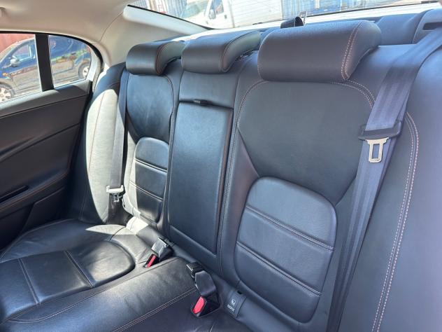 Jaguar XE 2.0 D Turbo aut. Pure PELLE NAVI - Foto 10