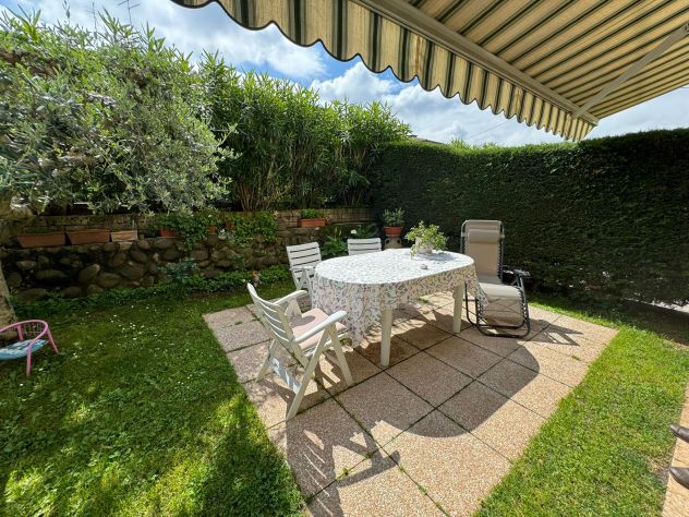 APPARTAMENTO AL PIANO TERRA CON GRANDE GIARDINO PRIVATO - Foto 5