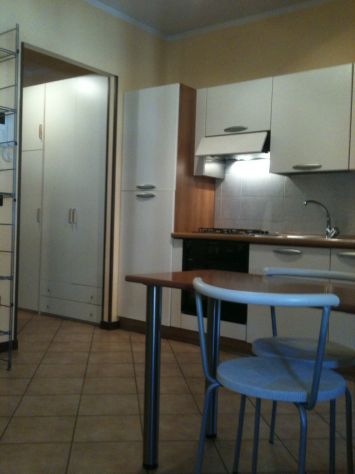 Privato AFFITTA Elegante MONOLOCALE - ZONA CAMPUS - Foto 3
