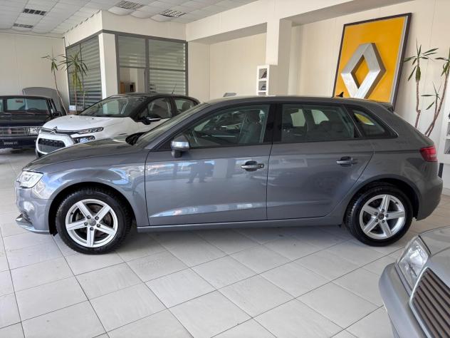 Audi A3 Sportback 30 1.6 tdi 116cv s-tronic - Foto 2