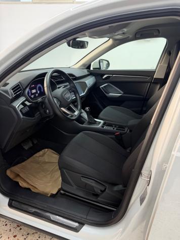 Audi Q3 40 TDI quattro S tronic 2022 - Foto 6