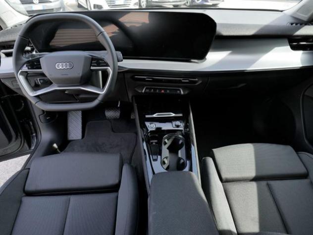 AUDI Q3 Sportback NEW 2.0 Tdi 150cv S-tr. S-line edition rif. 23746596 - Foto 7
