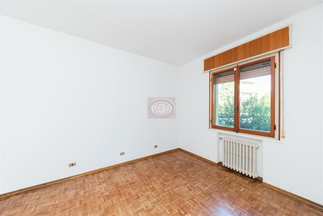 Zona Ippodromo Appartamento con due camere matrimoniali. - Foto 9