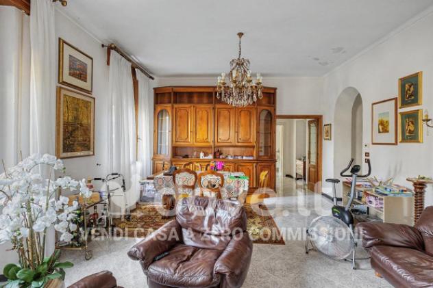 Appartamento di 230 m² con più di 5 locali in vendita a Vercelli - Foto 10