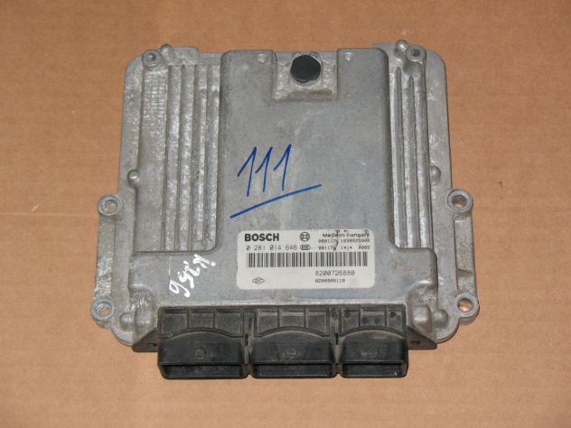 0281014646 ECU RENAULT LAGUNA 2.0 0281014646 8200726880 8200905110