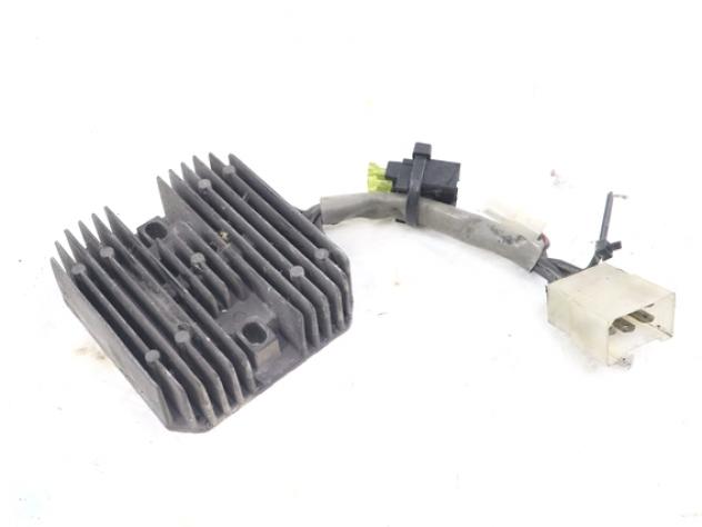 SUZUKI GSX R 600 3280044D11 REGOLATORE DI TENSIONE 97- 00 RECTIFIER 3280033E00 3280044D10