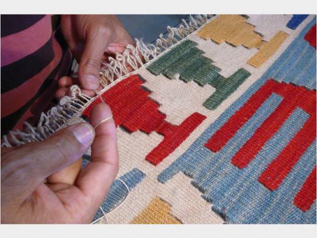 Lavaggio e restauro tappeti persiani Fagagna, pulizia tappeti Fagagna - Foto 4