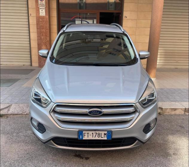 Ford Kuga 2.0 TDCI 120 CV S&S 2WD Powershift TITANIUM - Foto 9