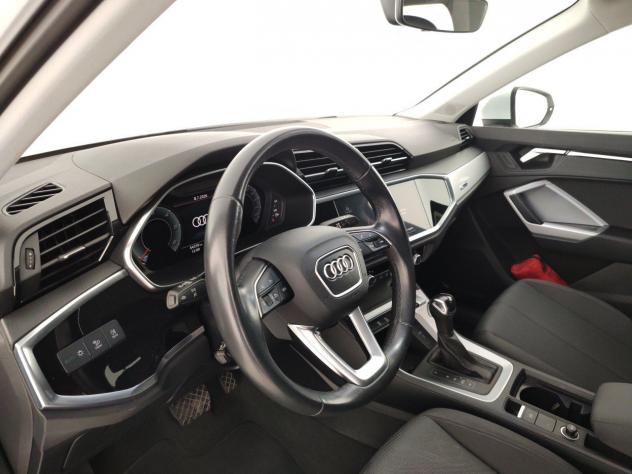 Audi Q3 2.0 35 TDI S Tronic Business Advanced - Foto 8