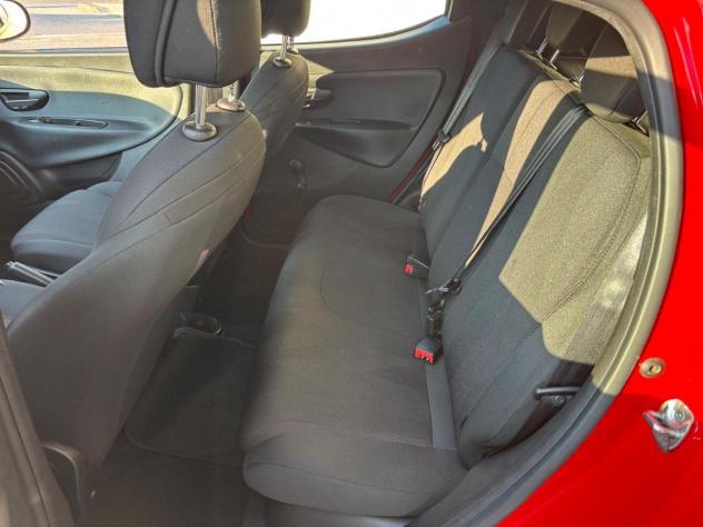 LANCIA Ypsilon 1.2 69 CV 5p.GPL Ecochic Silver - Foto 10