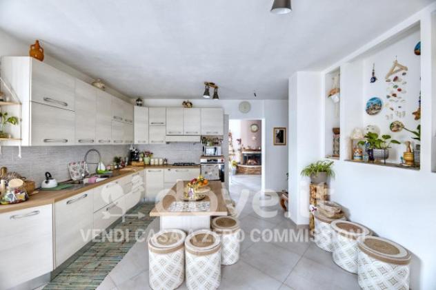Casa indipendente di 250 m² con 4 locali in vendita a Dumenza - Foto 6