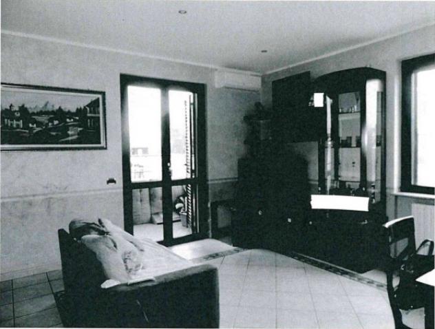 Immobile in asta di 105 m², box auto in vendita a Pieve del Cairo - Foto 2