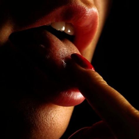 Massaggio relax, sensuale, erotico... 3 in 1: un cocktail ben shakerato, un mix esplosivo.... (leggi bene) Tel:3533896359