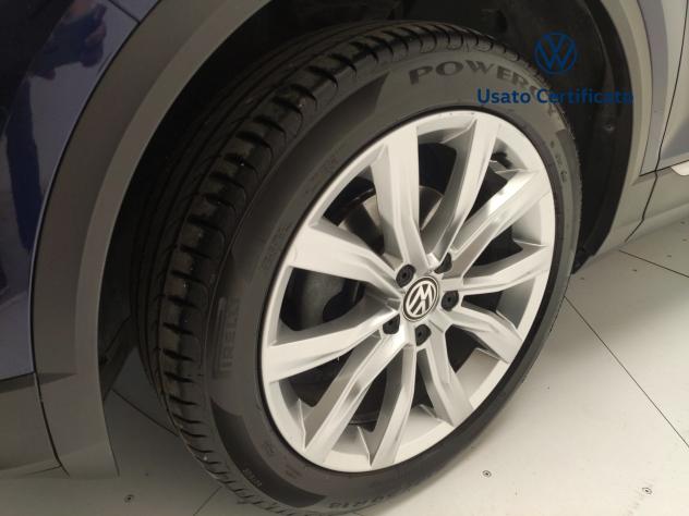 Volkswagen T-Roc 1.6 TDI SCR Advanced - Foto 9