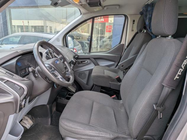 Ford Tourneo Custom TOURNEO CUSTOM 2.2 TDCI 125CV COMBI TREND CON GANCIO TRAINO - Foto 9