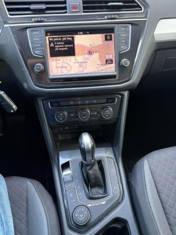 VOLKSWAGEN Tiguan 2.0 TDI SCR 4MOTION Style BlueMotion Technology rif. 24108991 - Foto 2