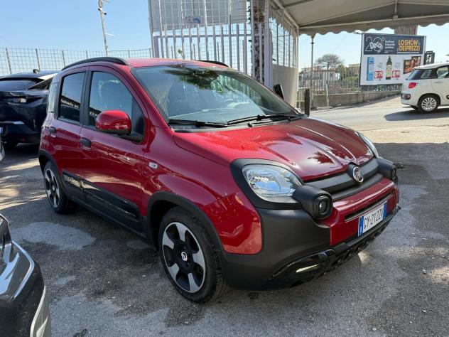 FIAT PANDA CROSS 2025 1.0 BENZINA S&S Hybrid