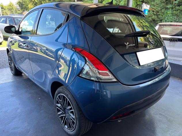 Lancia Ypsilon 1.0 FireFly 5 porte S&S Hybrid Alberta Ferretti - Foto 4