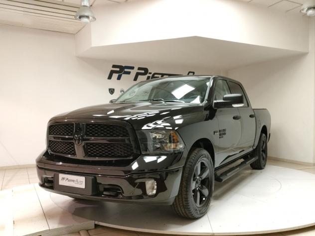 Dodge RAM RAM 1500 CLASSIC BLACK CREW CAB 5.7 HEMI V8 GPL