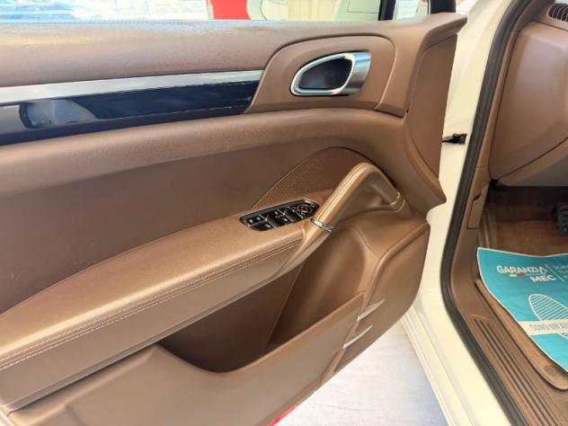 PORSCHE Cayenne 2ªs.'10-'18 Cayenne 3.0 Diesel - Foto 9