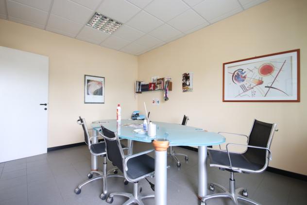 Ufficio in vendita a Capannori