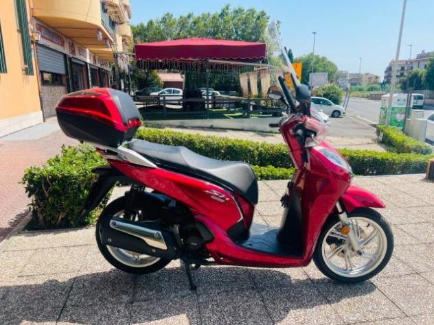 HONDA SH 300 i TUTTO INCLUSO ANCHE PASSAGGIO! MINI RATE rif. 24016586 - Foto 4