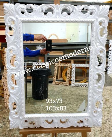 Specchiera traforata legno bianca stile barocco