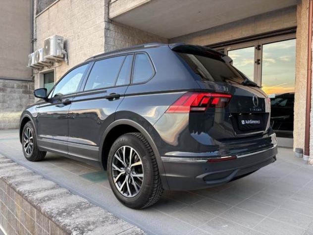 VOLKSWAGEN Tiguan 2.0 TDI 150 CV SCR DSG Life rif. 24072959 - Foto 7