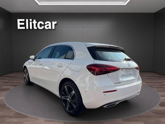MERCEDES-BENZ A 250 e hybrid EQ Progressive Advanced rif. 23312561 - Foto 4