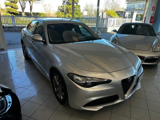 Alfa Romeo Giulia 2.2 Turbodiesel 150 CV Business Launch Edition