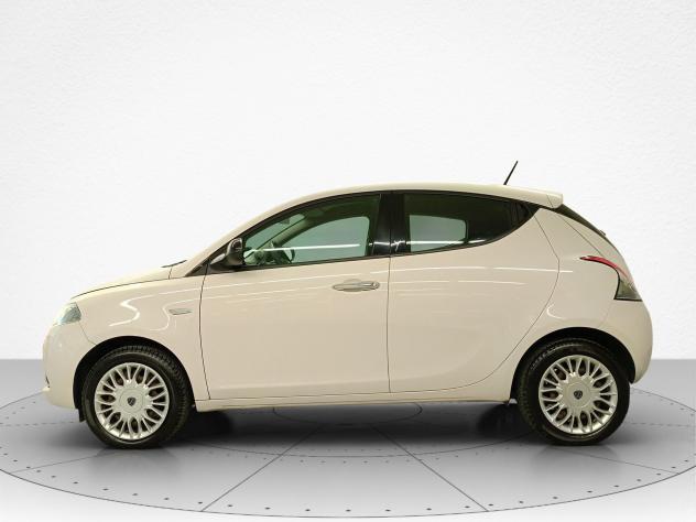 Lancia Ypsilon Ypsilon 1.3 MJT 16V 95 CV 5 porte S&S Gold - Foto 2