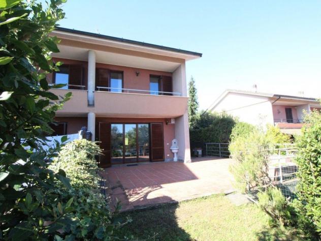Villa a schiera di testa con giardino a Besana in B.za - Foto 9
