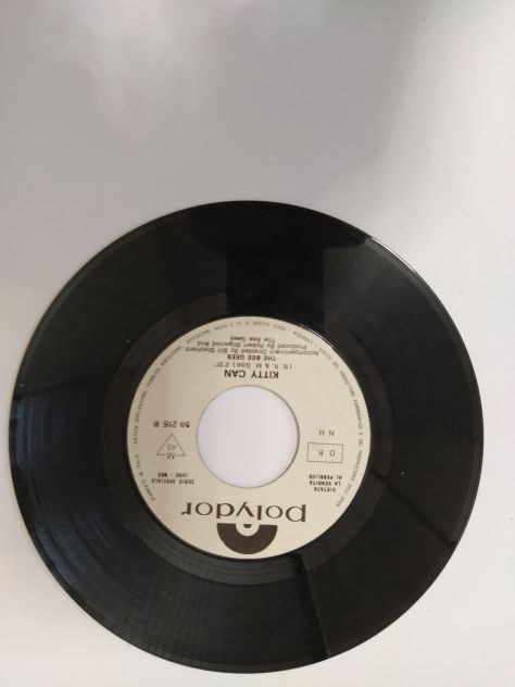 R84 -THE BEE GEES