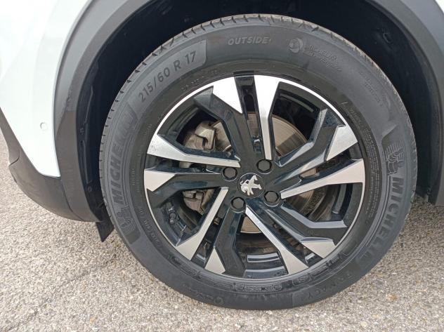 Peugeot 2008 BlueHDi 130 S&S EAT8 GT - Foto 8