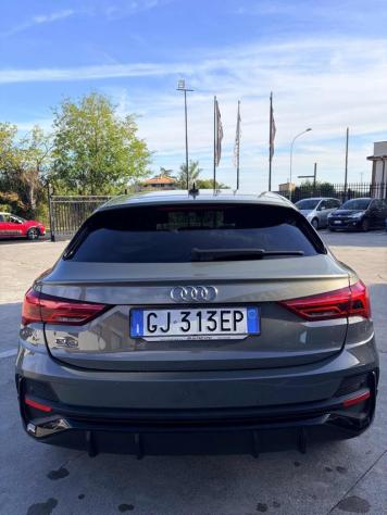 AUDI Q3 SPB 35 TDI S tronic S line edition rif. 24115275 - Foto 5