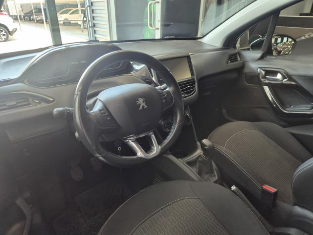 Peugeot 208 BlueHDi 75 5 porte Black Line - Foto 10