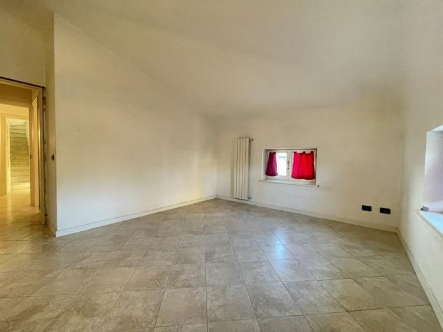 BIFAMILIARE di 6 vani e di 143 mq (PIETRASANTA) rif. MP980 - Foto 17