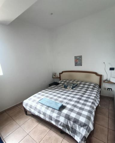 BILOCALE ARREDATO IN CORTE - Foto 8