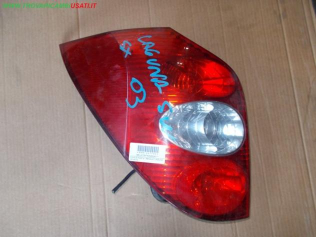 FANALE POST.S. RENAULT LAGUNA (B74/K74)  Parti elettriche  Fanaleria  Fanali  Fanale post. sx. RENAULT - LAGUNA - 01-03-2001 - 01-02-2005