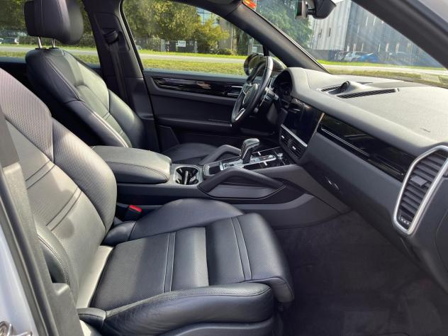 Porsche Cayenne 3.0 V6 E-Hybrid - Foto 10