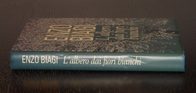 l'albero dai fiori bianchi, ENZO BIAGI, Edizione CDE Marzo 1995. - Foto 3