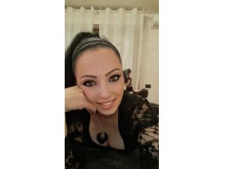 Massaggi - benessere Gallarate - MASSAGGIATRICE SERIA E PROFESSIONALE A GALLARATE,ARIA CONDIZIONATA,10:00/21:00! Tel:3517445937