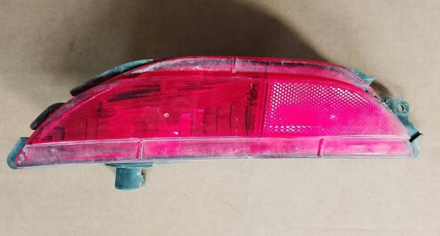 FANALE RETRONEBBIA SX CON LAMPADINA 999-U1295844 Parti elettriche  Fanaleria  Fanali  Fanale retronebbia  ABARTH - GRANDE PUNTO - 01-09-2007 - 01-12-2