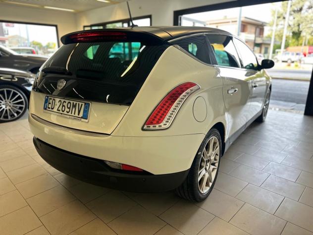 Lancia Delta 1.6 MJT DPF Selectronic Platino - Foto 5
