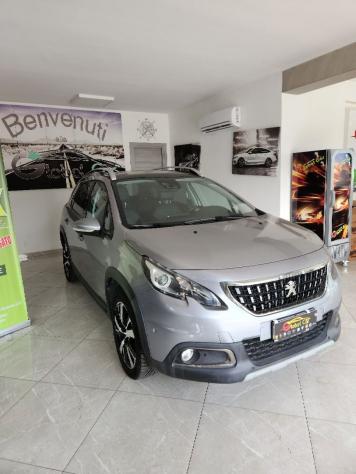 Peugeot 2008 BlueHDi 120 S&S Allure - Foto 4