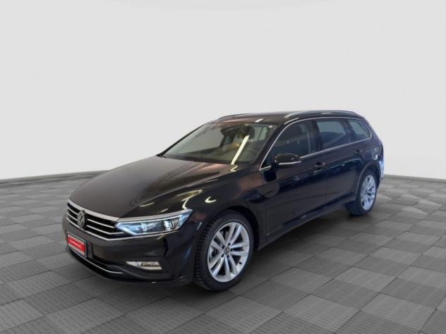 VOLKSWAGEN Passat Passat Variant 2.0 TDI SCR EVO DSG Business BMT rif. 23971994