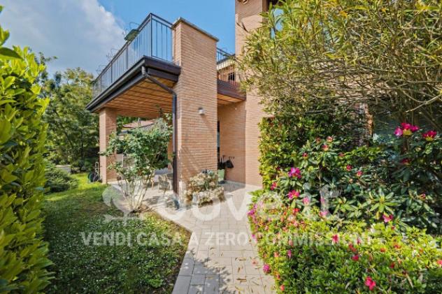 Villa di 375 m² con più di 5 locali in vendita a Gavirate - Foto 3