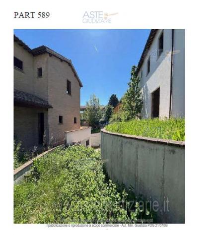 IMMOBILI-IMMOBILE RESIDENZIALE-Località S. Marco, 06036 Montefalco PG, Italia - Foto 2