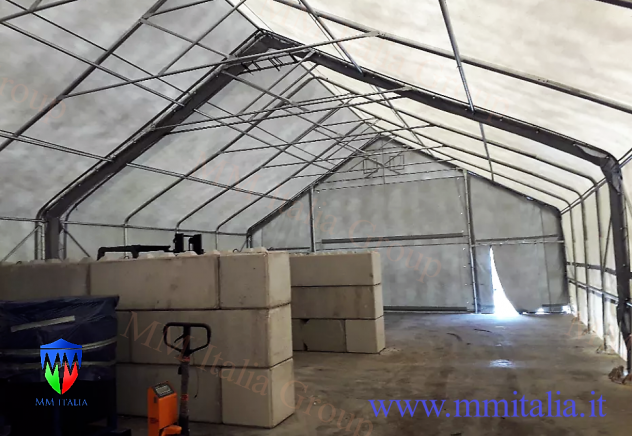 Strutture senza Permessi 9,0 x 24,0 x 5,38 mt. a Crotone - Foto 4