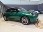 MINI Cooper E Cooper E Favoured BRITISH RACIG GREEN rif. 24181612